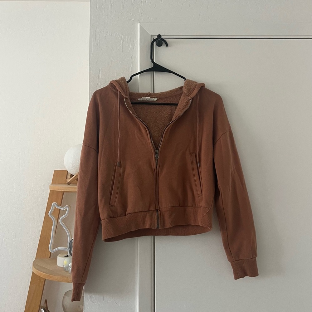 Tan Zip-Up Cropped Hoodie